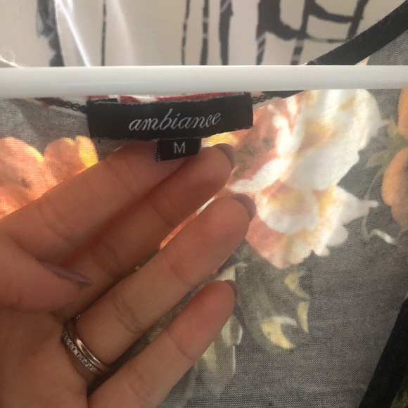 Floral Romper - Picture 2 of 3